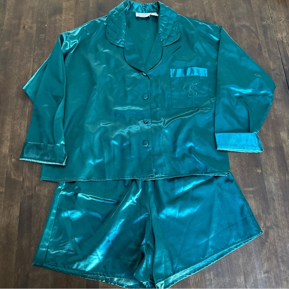 VTG Victorias Secret Gold Label Emerald Green Satin Pajama Set Shorts M Sexy